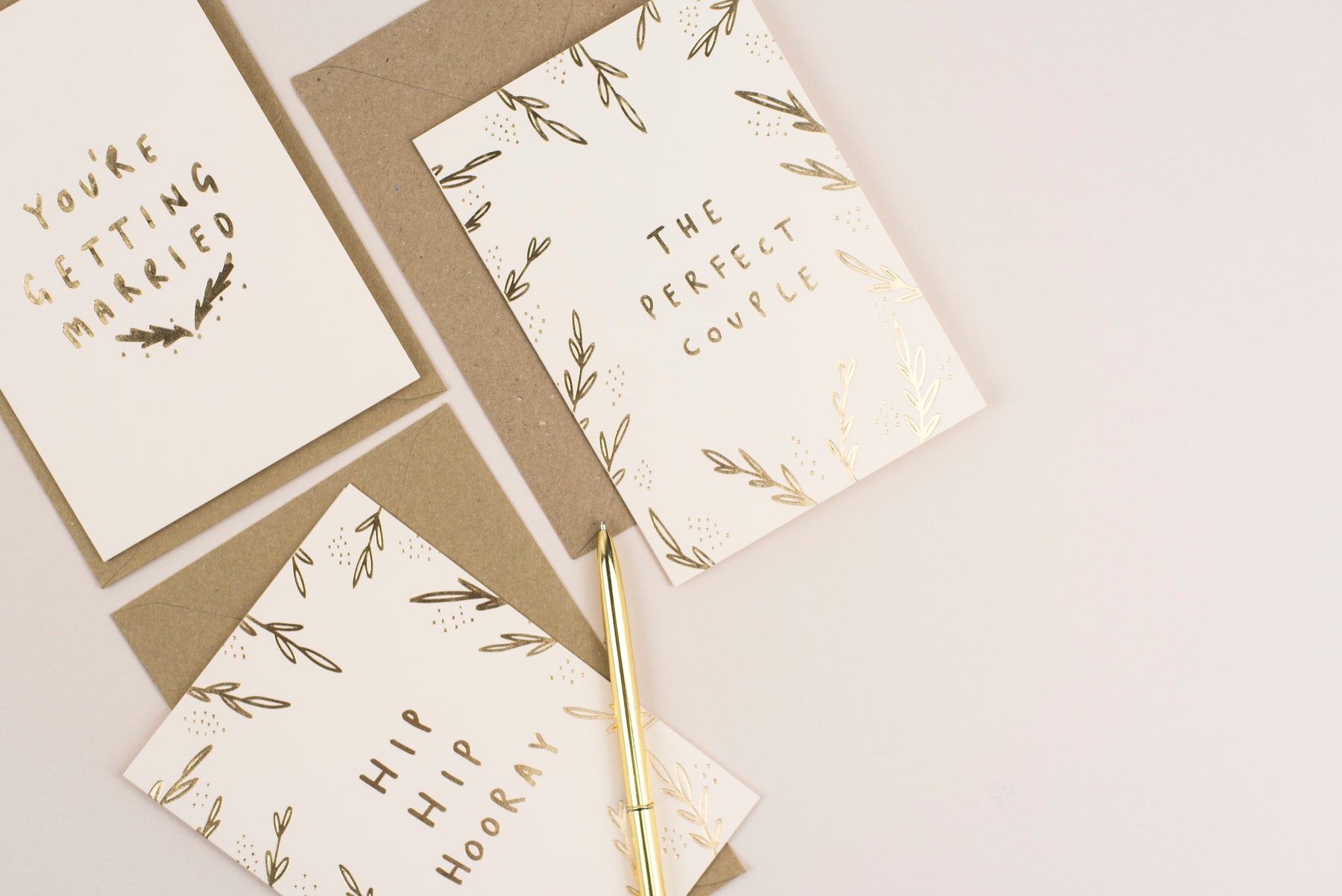 How and What To Write In An Engagement Card in 3 Simple Ways